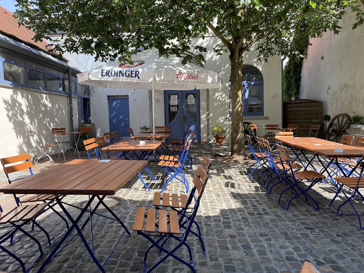 Zur Krone, Restaurant in Rüsselsheim am Main – Foto 1 von 1