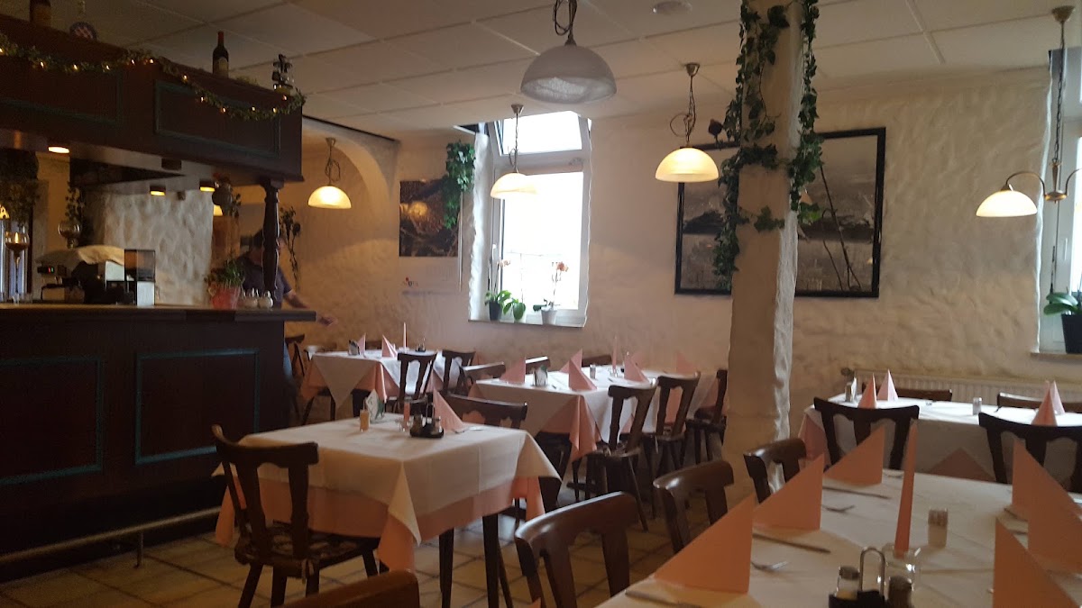 Zur Linde, Restaurant in Großkrotzenburg – Foto 1 von 1