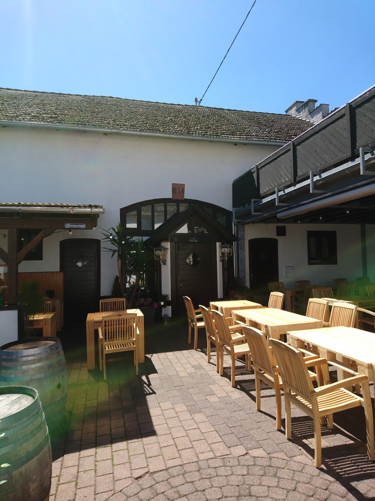 Zur Linde, Restaurant in Heidenrod