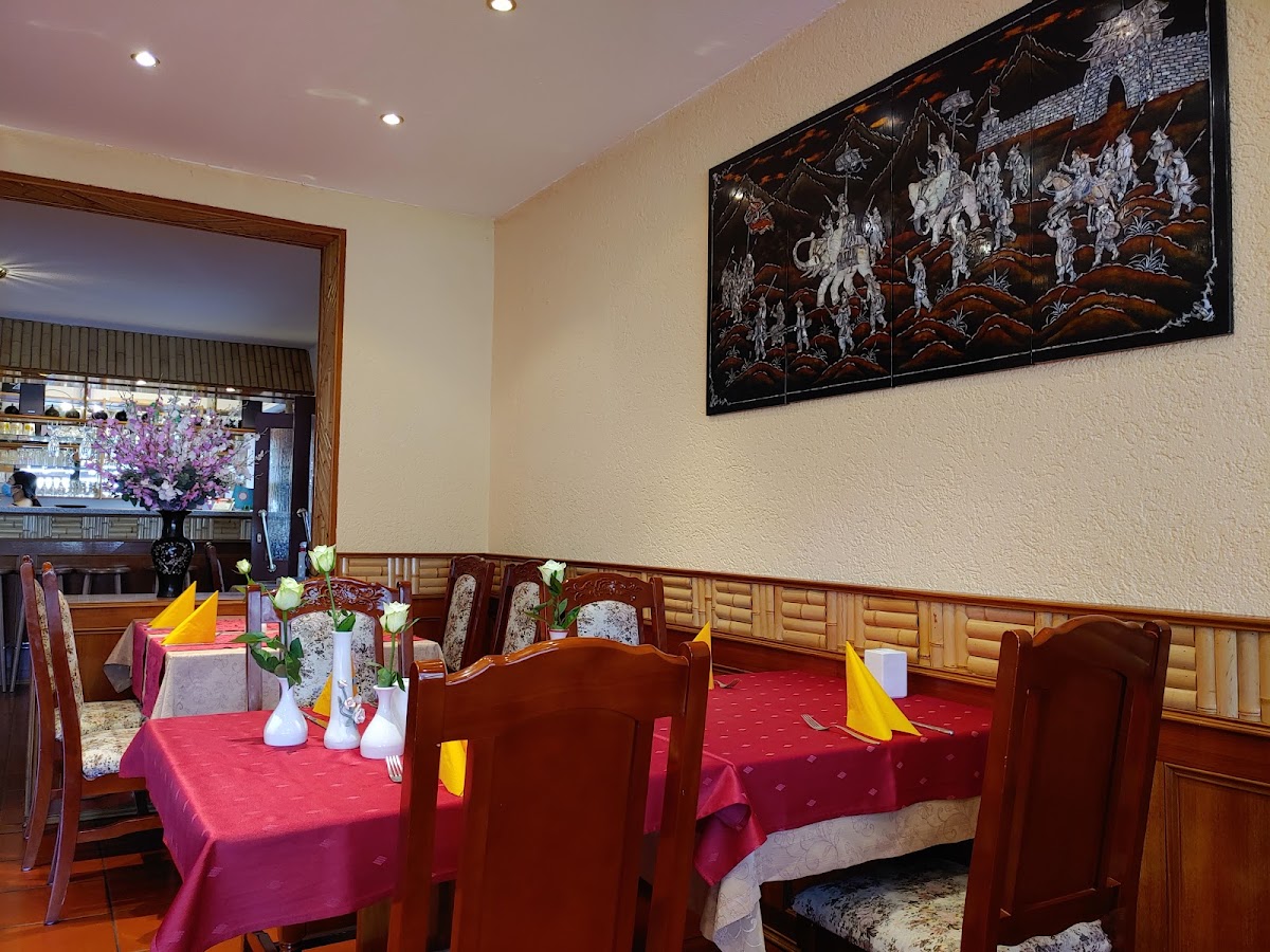 Zur Sonne, Restaurant in Bruchköbel